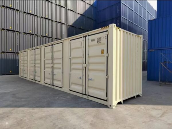 Contenedor High Cube de 40 pies con 4 puertas laterales color beige