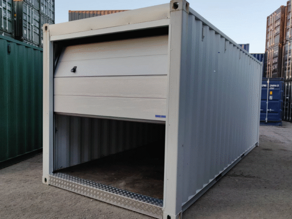 Nuevo contenedor 20′ (6 metros) | 20’DD Con puertas adicionales | MCKU2004798 – TALLINN (con puerta elevable) Gris claro