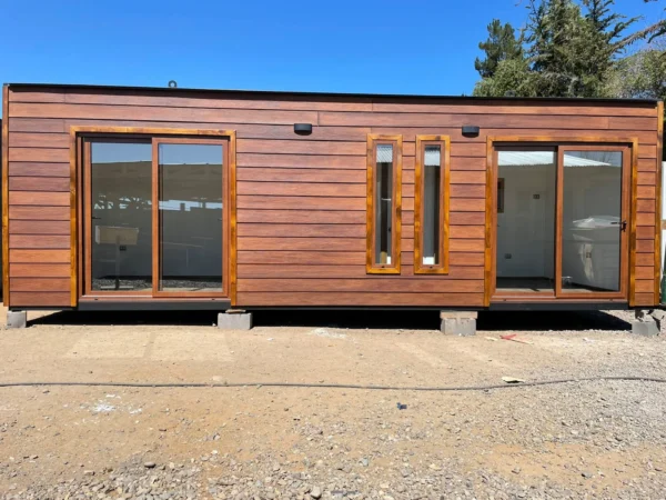 Contenedor modular Jocsan 8x3m - 24m²