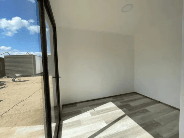 3-3 Contenedor modular Edison 24m²