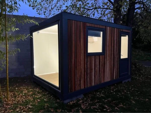 3888851316-600x450-1 Módulo contenedor convertido