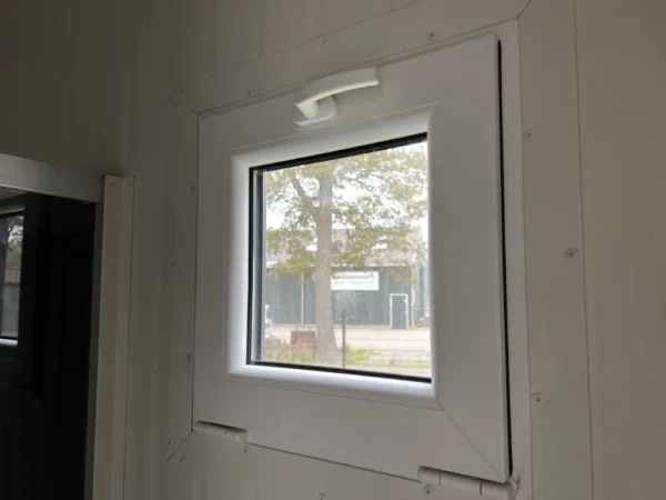 Unidad residencial / Unidad de oficinas de 24 m²