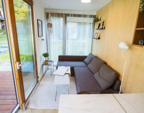 momo-development-luna-05-1000x785.jpg Módulo de contenedor habitable de 30 m²