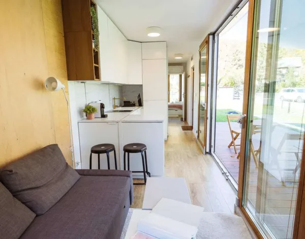 momo-development-luna-06-1000x785.jpg Módulo de contenedor habitable de 30 m²